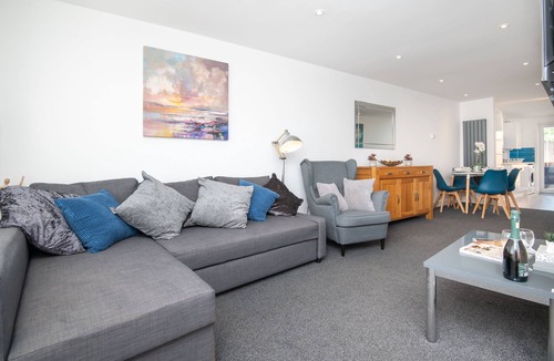 Staple Hill House | Home from Home in Downend, Bristol