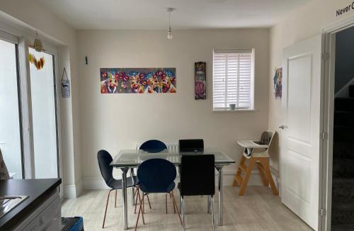 Tamworth House | Home from home midlands