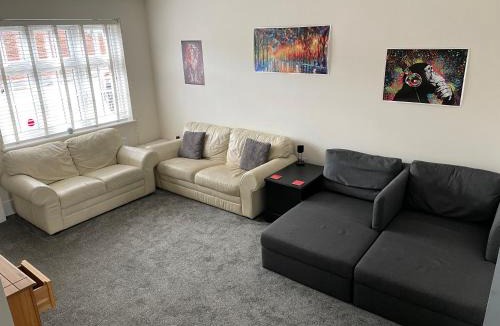 Tamworth House | Home from home midlands