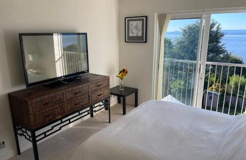 Portishead House | Home