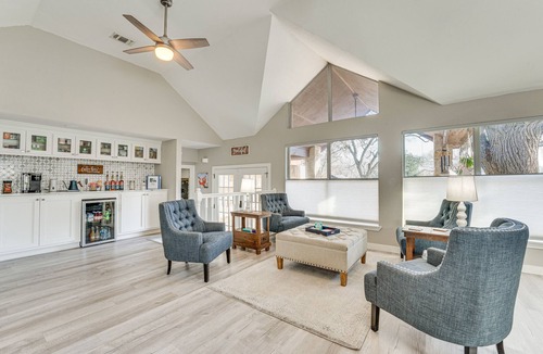 Seguin House | Home Gym, Office + Dock! Seguin Riverfront Retreat