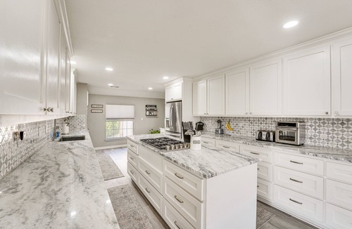 Seguin House | Home Gym, Office + Dock! Seguin Riverfront Retreat