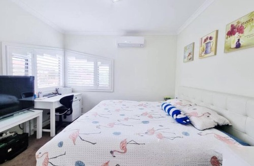 Brunswick North Apartment | Home in Albion, Melbourne