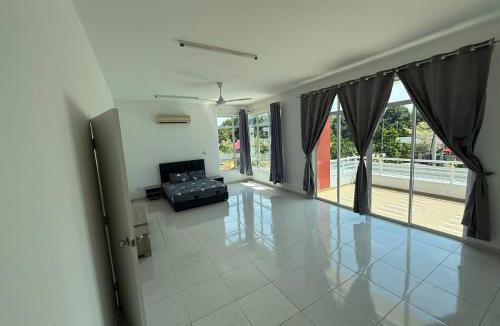 Serom Apartment | Home in bukit kangkar