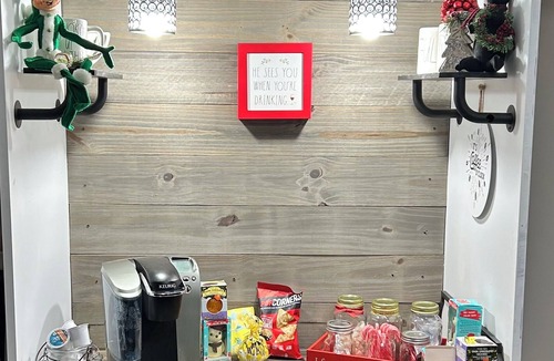 Acworth House | Home in Downtown Acworth with Hot Tub