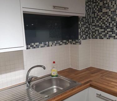 Waltham Cross Apartment | Home in Hertfordshire