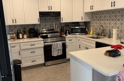 Horseshoe Bay House | Home in Horseshoe Bay with lots of room to park