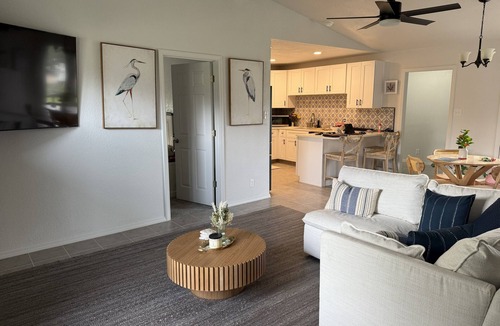 Horseshoe Bay House | Home in Horseshoe Bay with lots of room to park