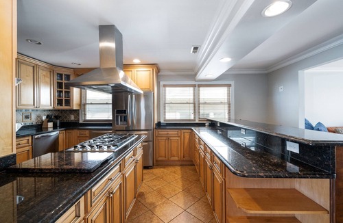 Linden House | Home in Linden