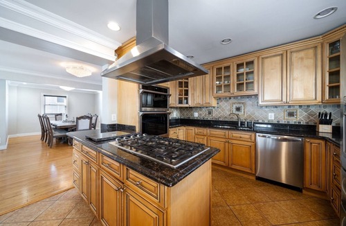 Linden House | Home in Linden