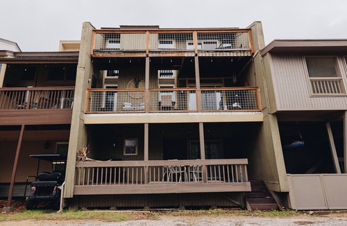 Point Venture House | Home in Point Venture Resort on Lake Travis w/Community Pool and Private Beach