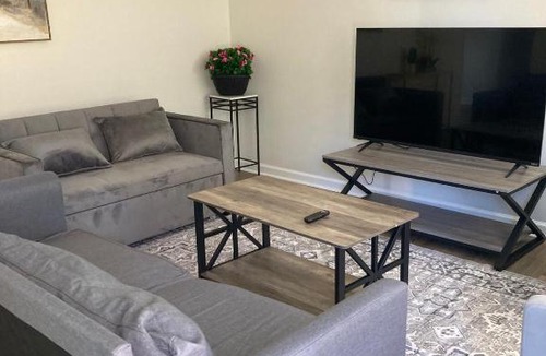 Midtown House | Home in Savannah