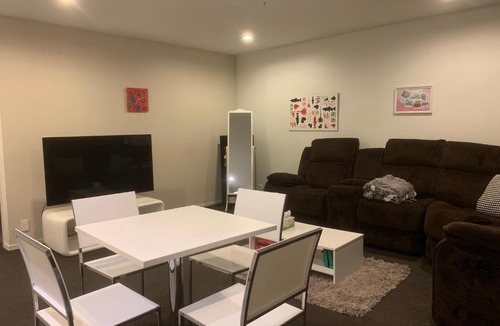 Newton Apartment | Home in the Central