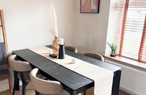 Cranham House | Home in Upminster