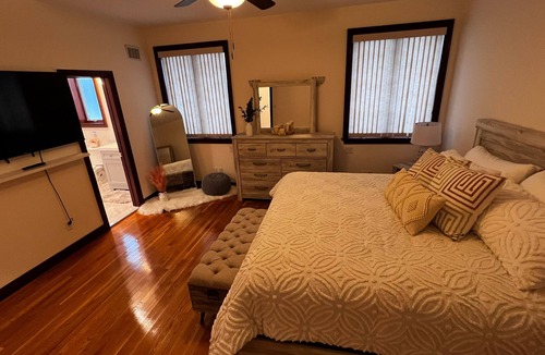 Kauneonga Lake House | Home King Luxury