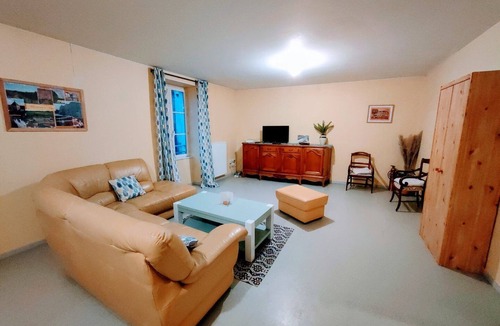 Mige Apartment | Home - Migéenne - Séjour à Migé