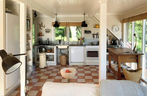 Klint House | Home near forest with countryside feel