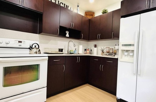 Opa-Locka House | Home Near Hard Rock w BBQ Pool Table