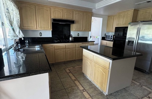 Moreno Valley House | Home near Lake Perris