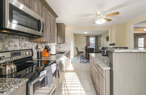 Worcester House | Home Near Skiing & Downtown Worcester