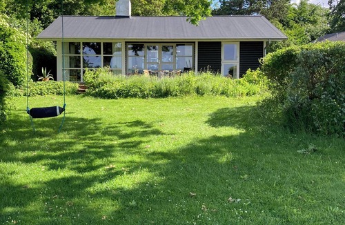 Vester Skerninge House | Home near Svendborg with private bathing jetty