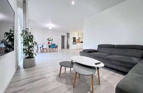 Petosse House | HOME OF OSIERS-6 PEOPLE-WIFI
