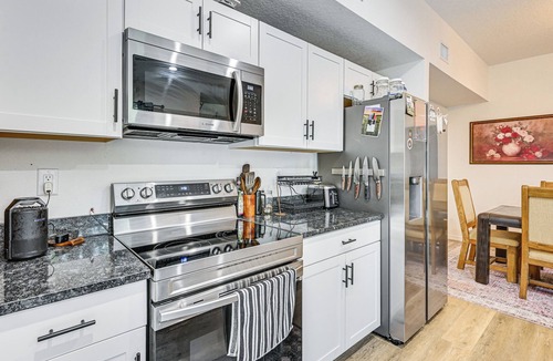 Lutz House | Home Office & Fire Pit! Stylish Lutz Townhouse