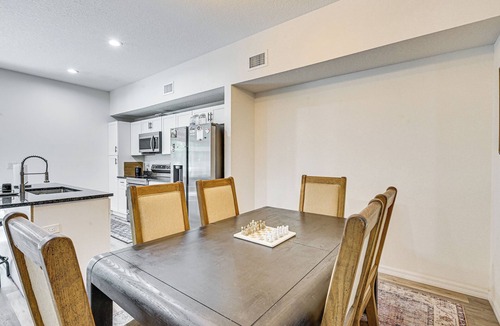Lutz House | Home Office & Fire Pit! Stylish Lutz Townhouse