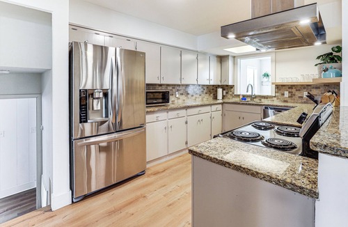 Seguin House | Home on Guadalupe River! Fish & Float w/Family