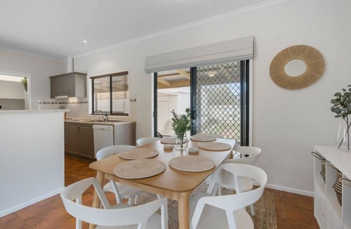 Goolwa Beach House | Home on Haynes