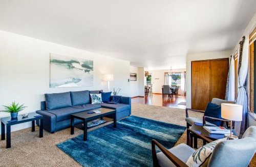 Freeland House | Home on Holmes