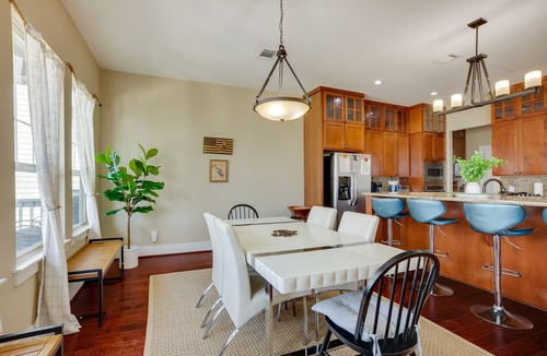Onalaska House | Home on Lake Livingston w/Deck & 2 Fire Pits!