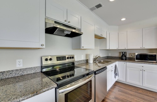 Barrett House | Home on San Jacinto River w/Hot Tub, Deck & Grill
