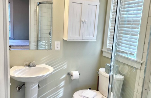 New Albany Cottage | Home/PrivateYard/Walk2TrailDowntown