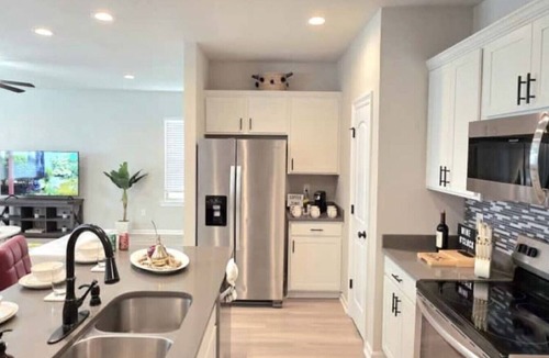 Highlands - Perkins Villa | Home Run Hideaway by LSU Alex Box Stadium - BC1027