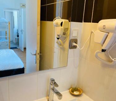 Pontorson Bed & Breakfast | Home SAINT MICHEL