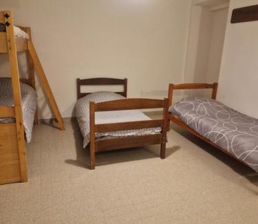 Martres-Tolosane Bed & Breakfast | Home saint roch
