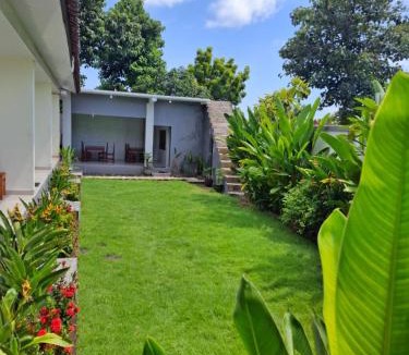 Tulamben Hotel | HOME STAY ME'SARI tulamben