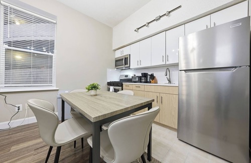 Downtown Apartment | Home-style 1BR perfect for long visits