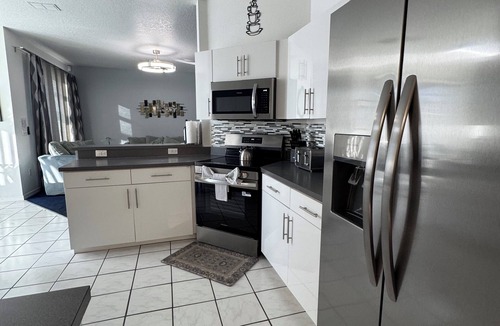 Sunset Lakes Ski Chalet | Home Sunset Lake5 dormitorios, 3½ baños, piscina y spa cerca de Disney