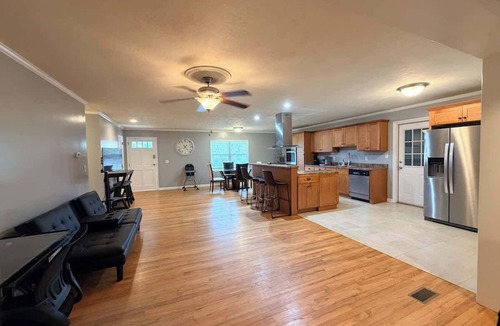 Augusta House | Home, Sweet Getaway