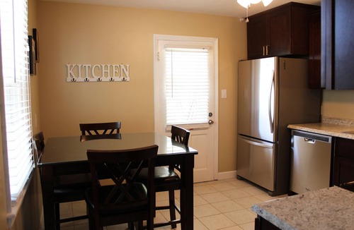 Lynchburg House | Home Sweet Home - Clean & Convenient