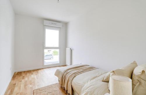 Bezons Apartment | Home Sweet Home