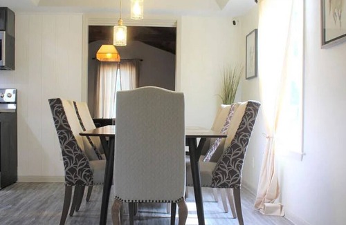 Brookshire House | Home Sweet Home in Brookshire