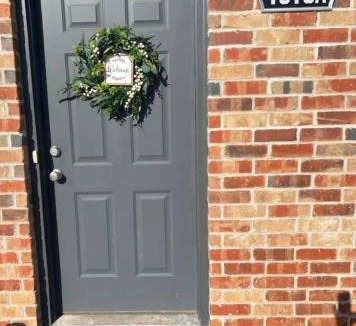 Clovis Apartment | Home Sweet Stay