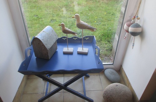 Lampaul-Plouarzel House | home to gulls and blue shutters