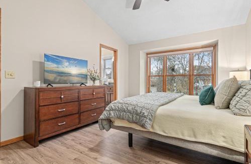 Chanhassen Apartment | home