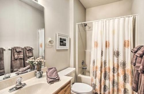 Bella Vista House | Home w/Deck Near Lake Avalon, Boat Ramp + Golf!