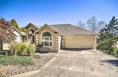 Bella Vista House | Home w/Deck Near Lake Avalon, Boat Ramp + Golf!