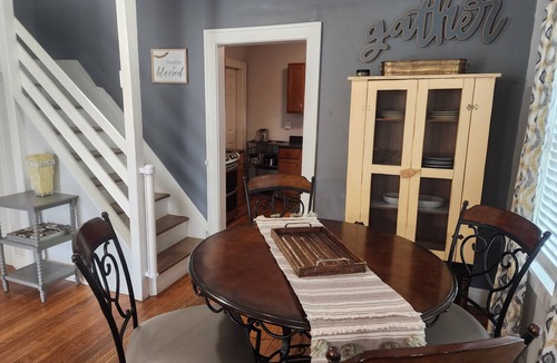 Merriam House | Home w/Office-Close to Advent Health Shawnee Mission & University of Kansas Hosp